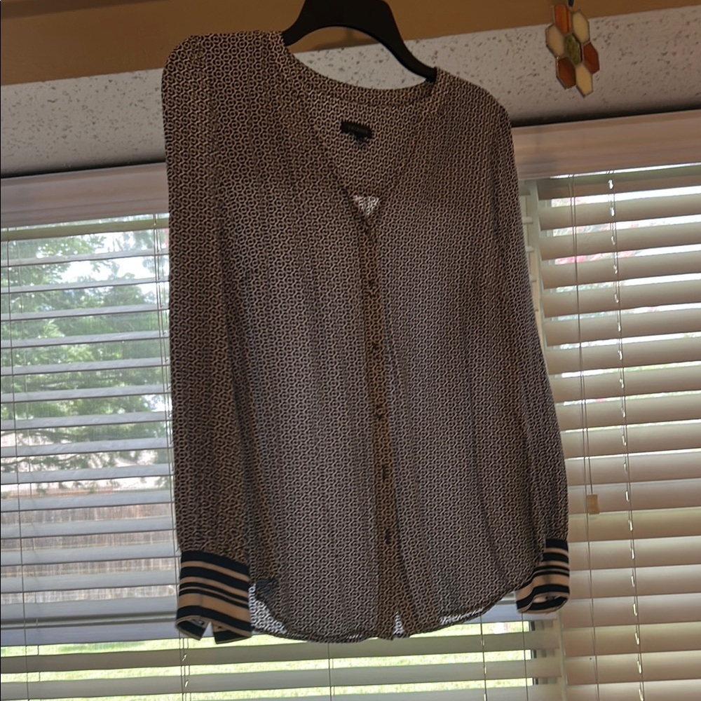 Talbots White and Blue Relaxed Button Down Shirt
